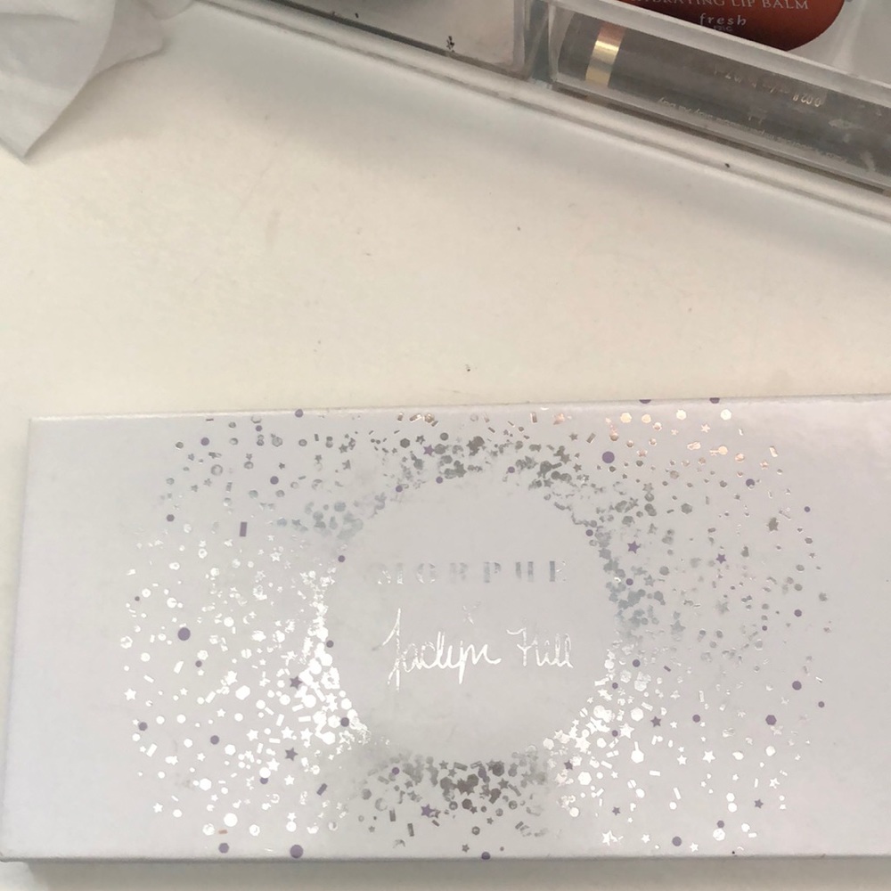 Jaclyn Hill makeup palette